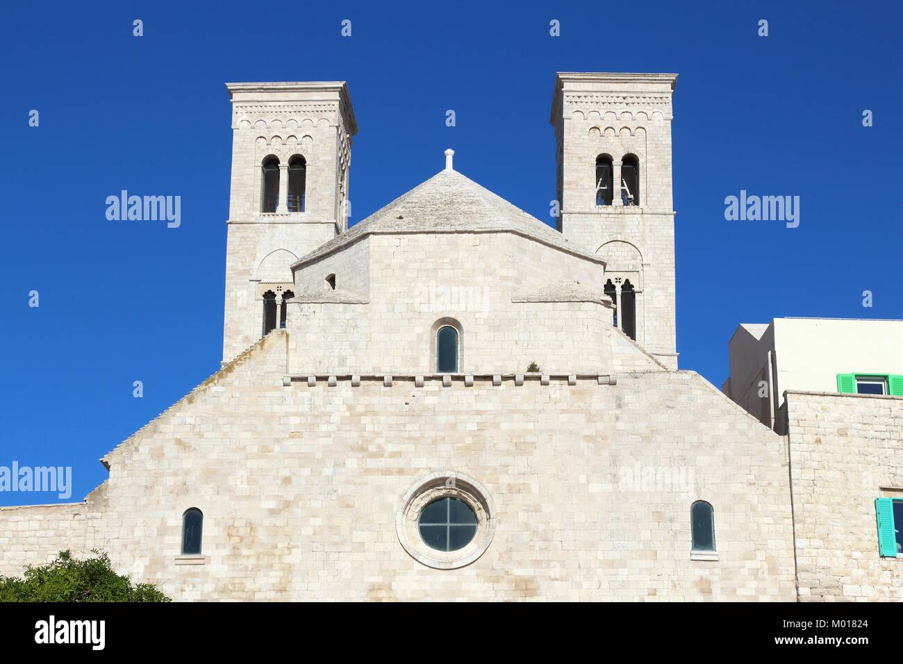 Molfetta Città in Puglia, Italia. Cattedrale di San Corrado di Baviera. Romanico pugliese. Foto Stock