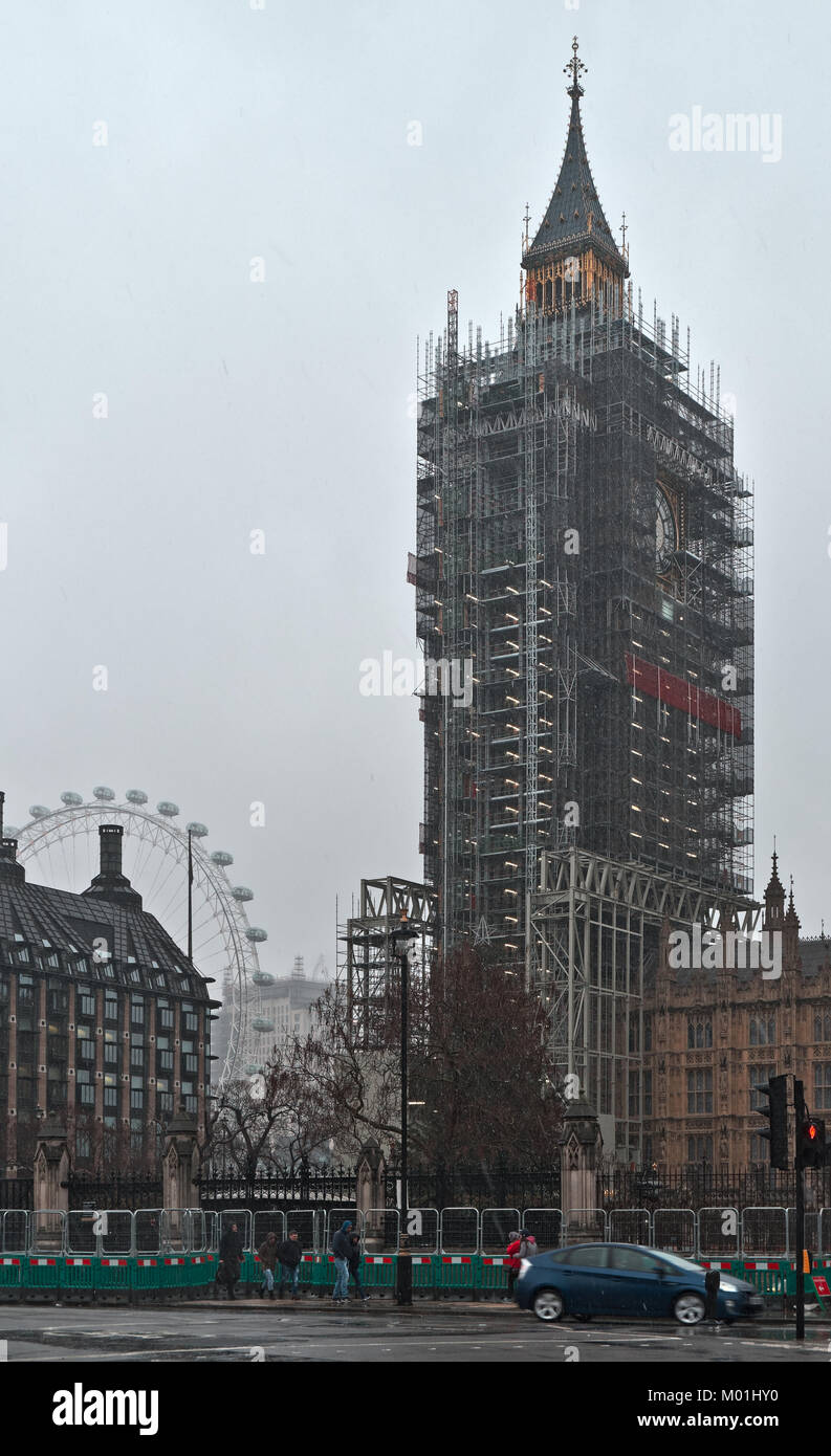 Big Ben vista di restauro Dicembre 2017. Inghilterra, Regno Unito Foto Stock