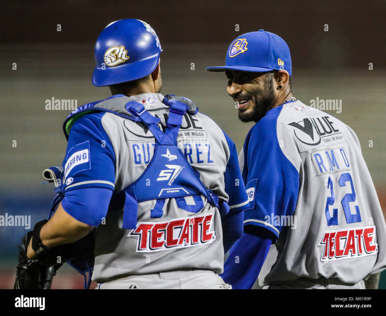 Sergio Romo brocca relevo de charros se llevo el salvamento al sacar tres outs consecutivos en el noveno inning, Charros gana 9 carreras por 1 de naranjeros, duranti el partido de beisbol de segunda Vuelta de la Liga Mexicana del Pacifico.Il Primer partido entre Charros de Jalisco vs Naranjeros de Hermosillo. 15 diciembre 2017. (Foto: Luis Gutierrez /NortePhoto.com) Foto Stock