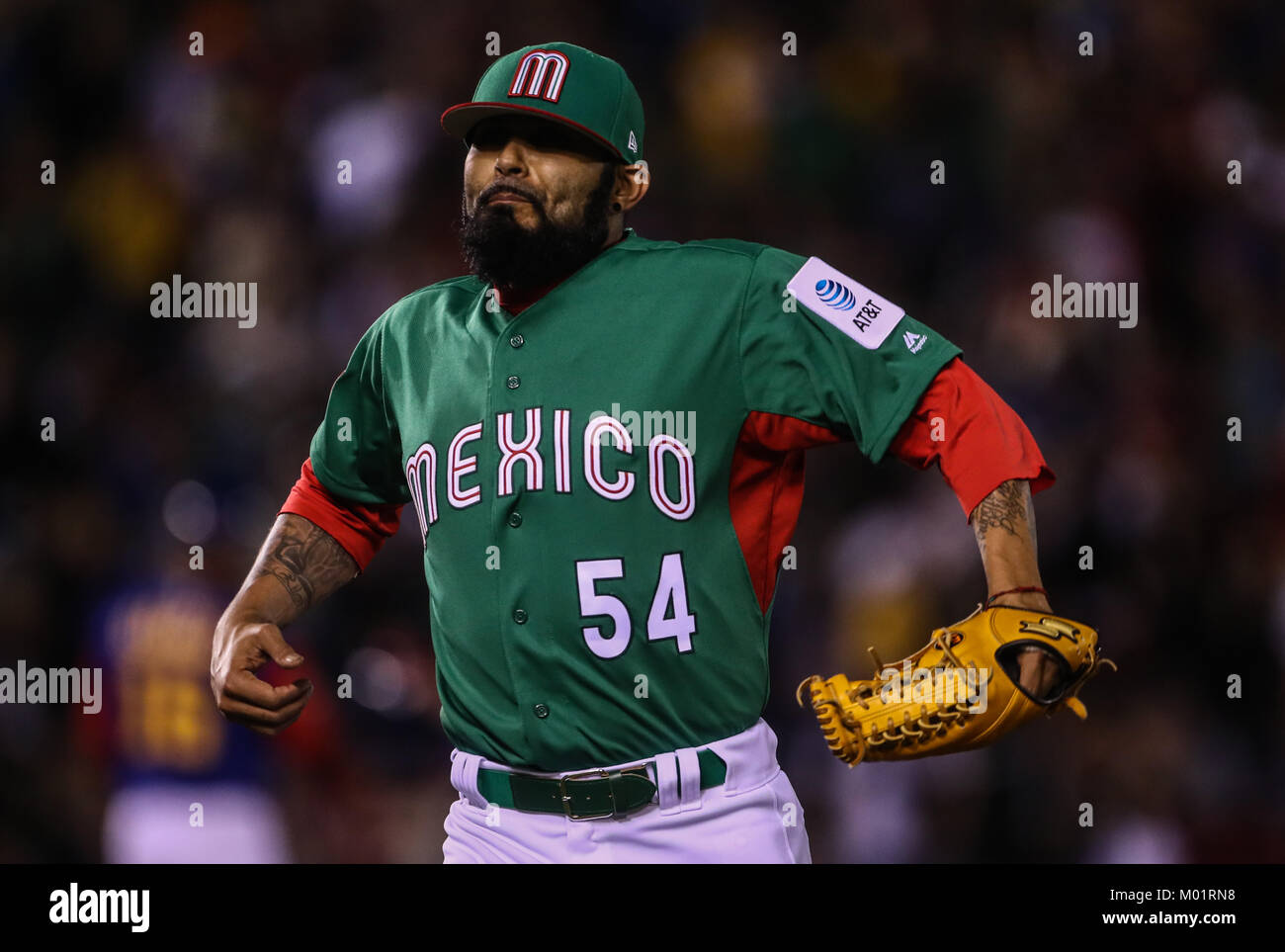Sergio Romo brocca sollievo per il Messico nell'ottavo inning, durante i Caraibi Serie gioco in Minatitlan, Messico, Mercoledì, 1 febbraio 2017. (Foto: Luis Gutierrez/NortePhoto) Foto Stock
