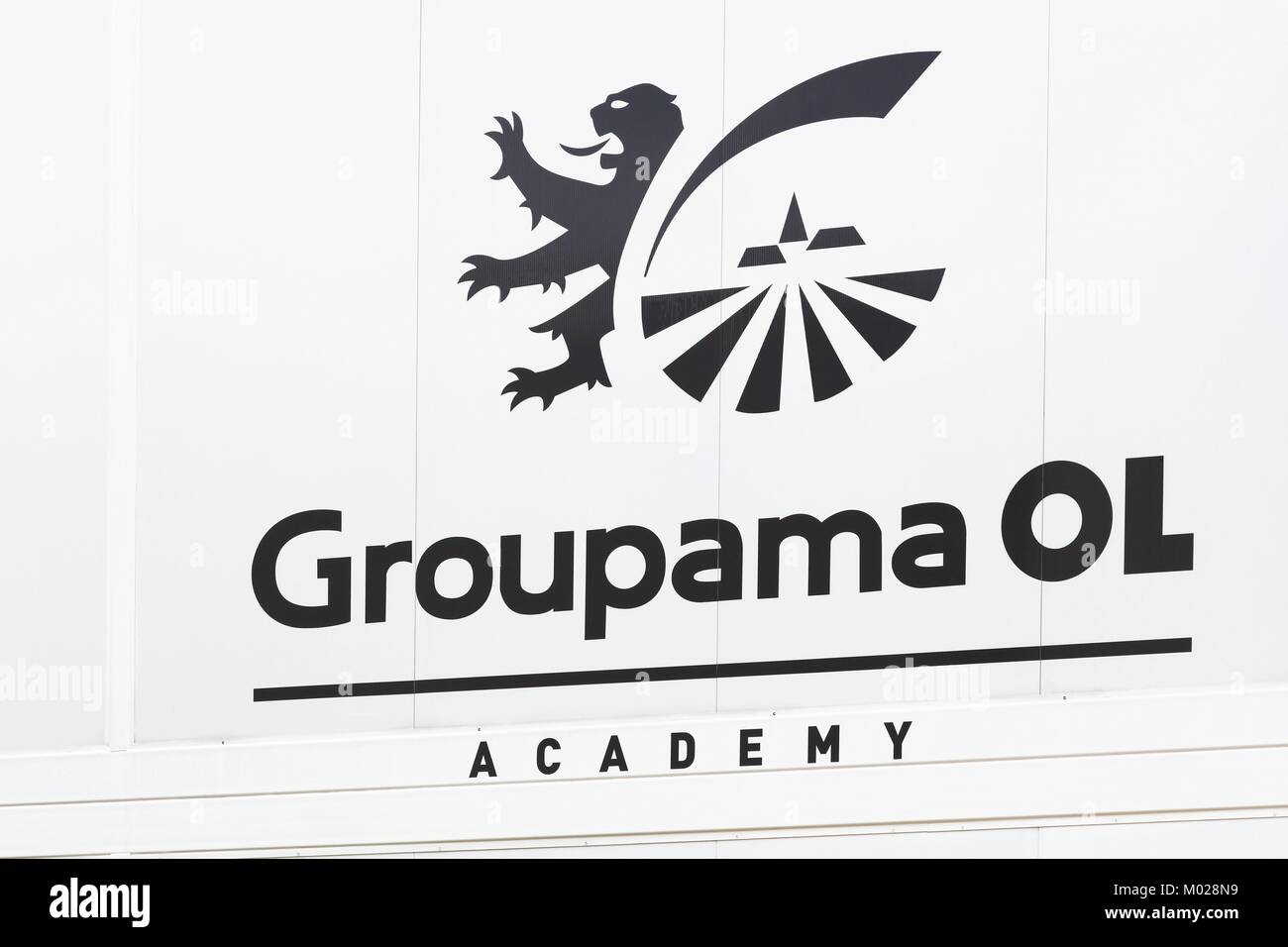 Meyzieu, Francia - 29 Luglio 2017: training center logo per il giovane accademia di Olympique Lyonnais football club Foto Stock