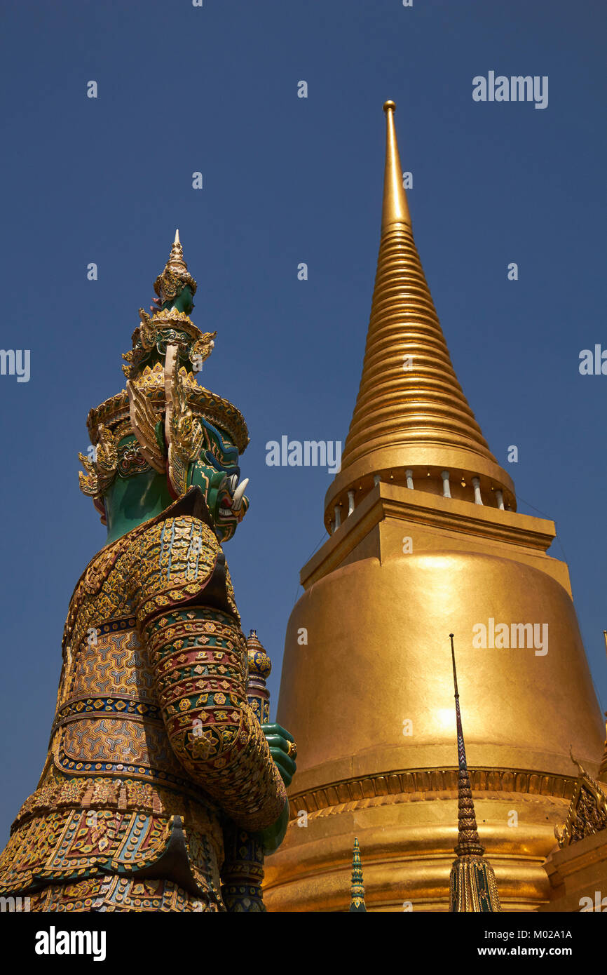 Phra Sri Rattana Chedi, Bangkok, Thailandia Foto Stock