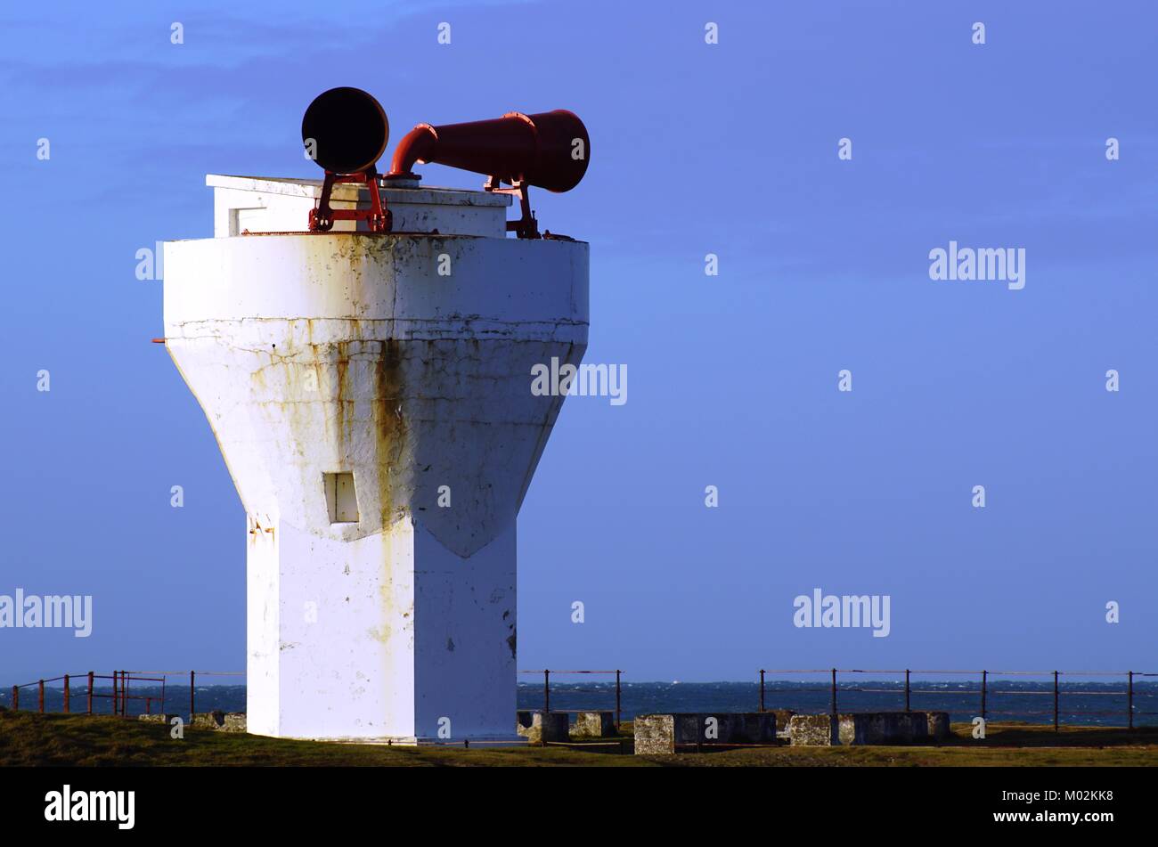 La vecchia sirena antinebbia, Punta Ayre, Isola di Man Foto Stock