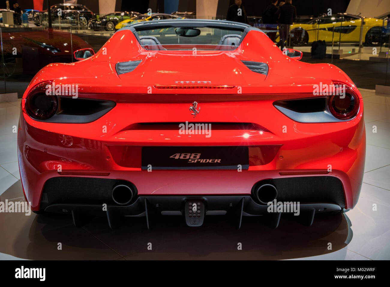 Bruxelles - Jan 10, 2018: Ferrari 488 Spider auto sportiva presentati presso il Bruxelles Motor Show. Foto Stock
