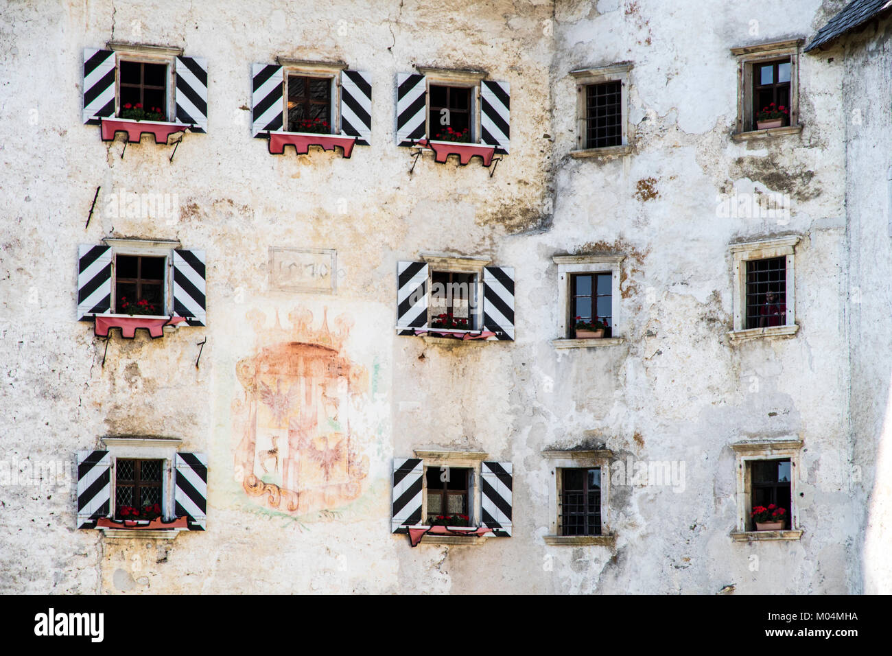 Il Castello di Predjama (Predjamski grad), un castello rinascimentale costruita all interno di una grotta bocca nella regione storica della Carniola interna, nel centro-sud della sloveni Foto Stock