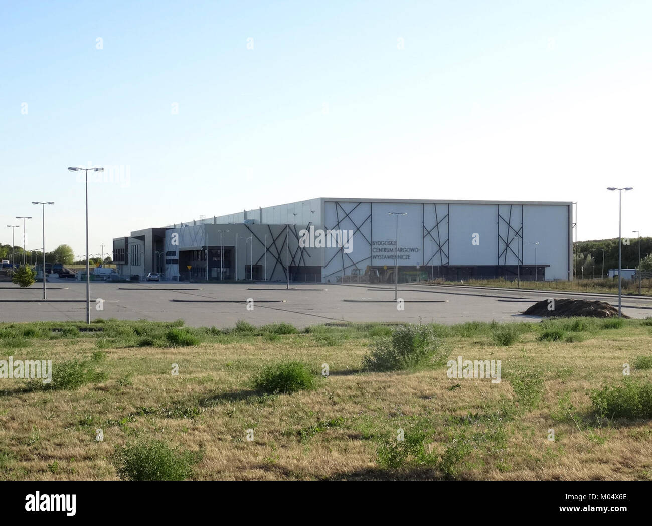 *Bydgoskie Centrum Targowo-Wystawiennicze* si riferisce al Bydgoszcz Trade and Exhibition Center in Polonia, un luogo importante per vari eventi culturali e commerciali nel 2015. Foto Stock