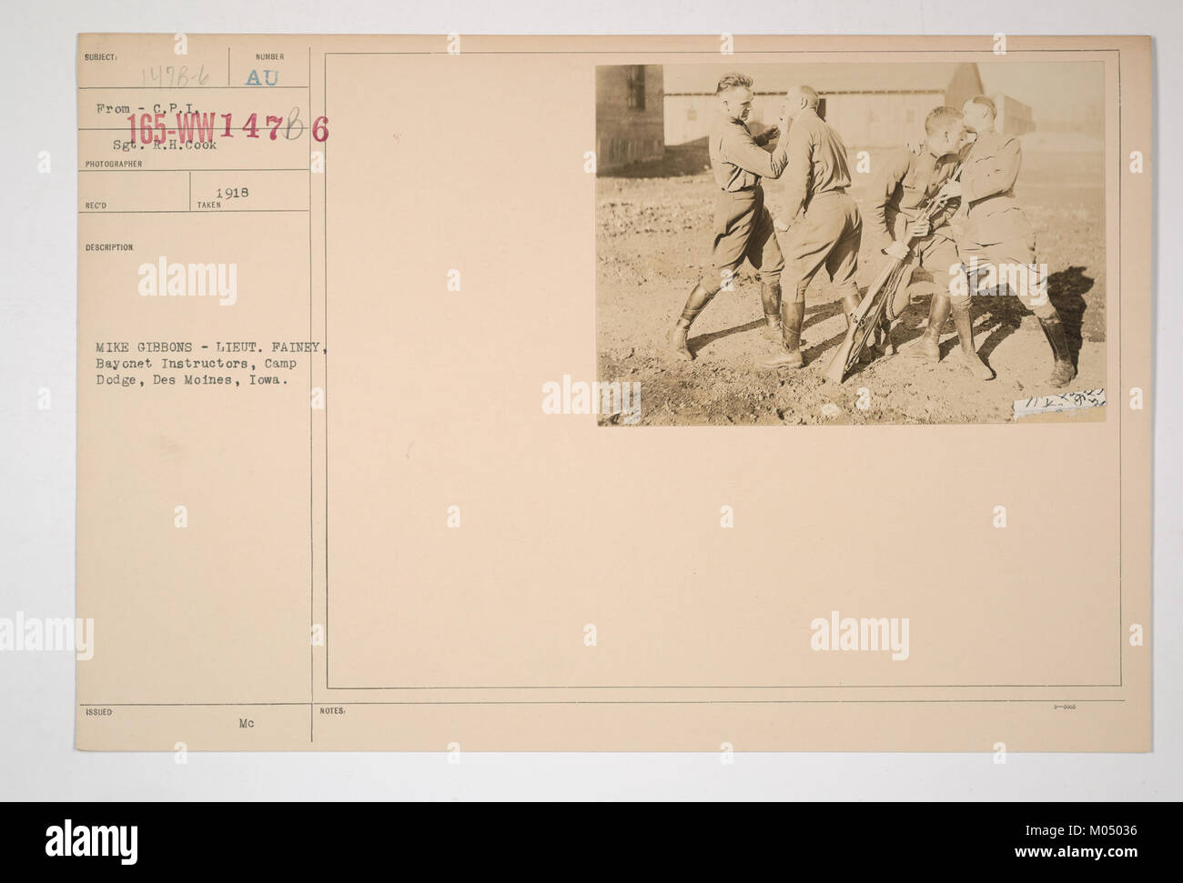 Camp Dodge è una struttura militare nota per il suo ruolo nell'organizzazione di esercitazioni ed esercizi di addestramento. È stato un importante sito per la preparazione e l'addestramento militari, in particolare durante i periodi di conflitto. Foto Stock