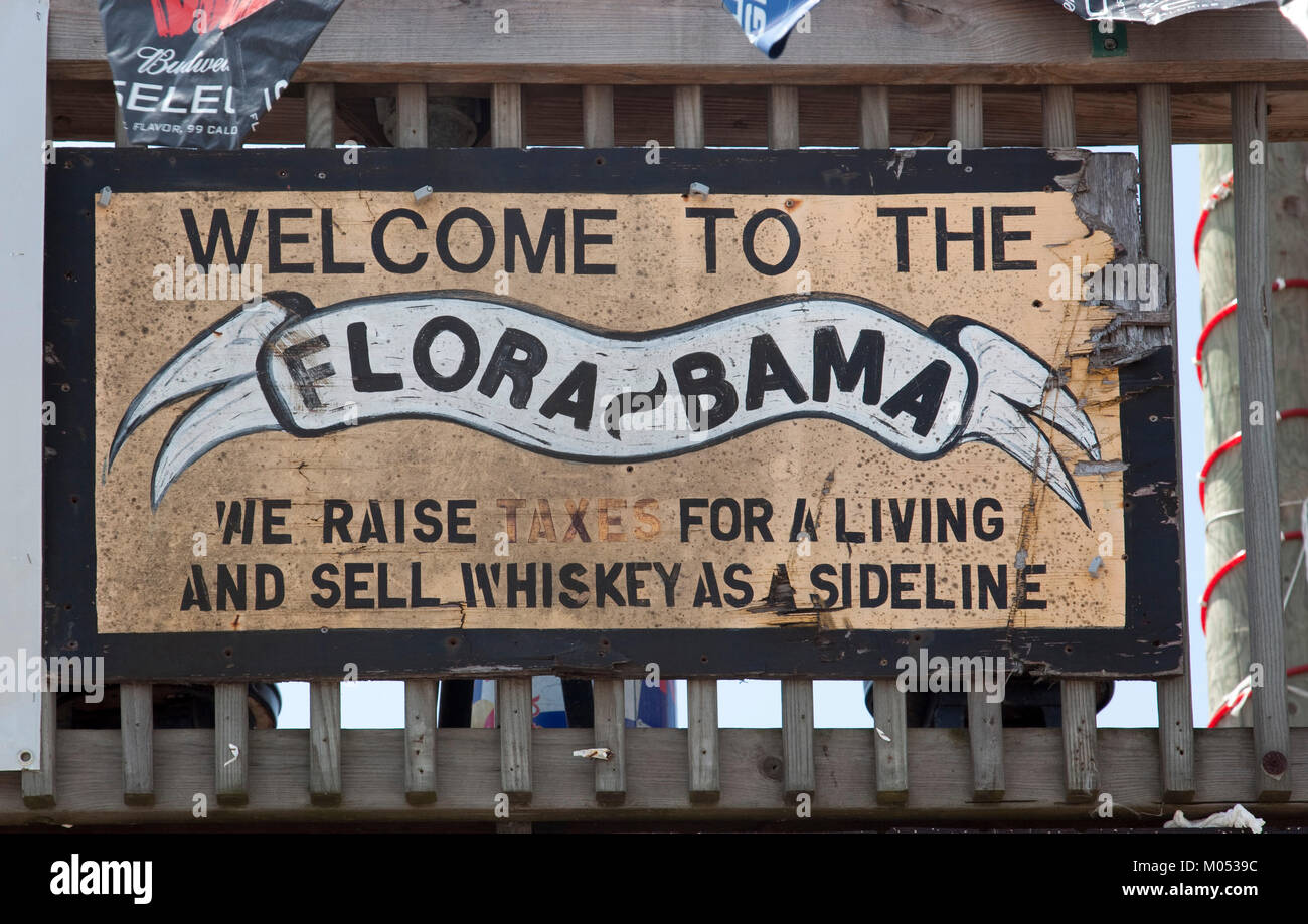 Flora Bama Bar in spiaggia Foto Stock Flora Bama Bar in spiaggia Foto Stock
