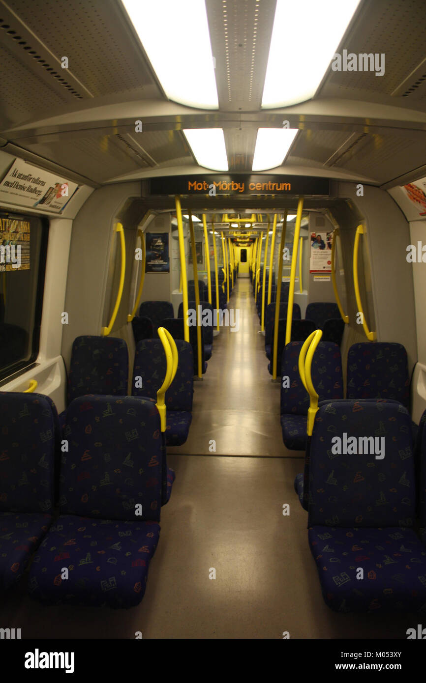 C20-vagn, un modello di treno o veicolo, è raffigurato in una foto del 2016. Questo modello mostra le caratteristiche di design tipiche di quell'anno e ne mette in evidenza il ruolo nella storia dei trasporti. Foto Stock