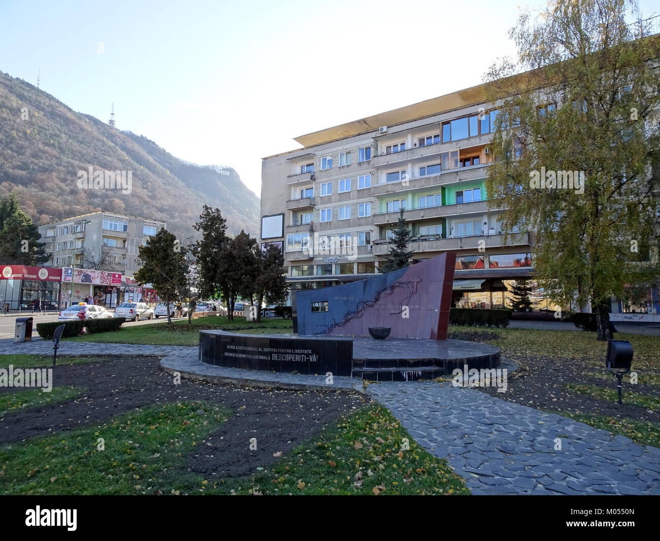 Il Brasov Memorial Anticomunist è un monumento in Romania, dedicato alle vittime del movimento di resistenza anticomunista nel paese durante l'era comunista. Foto Stock