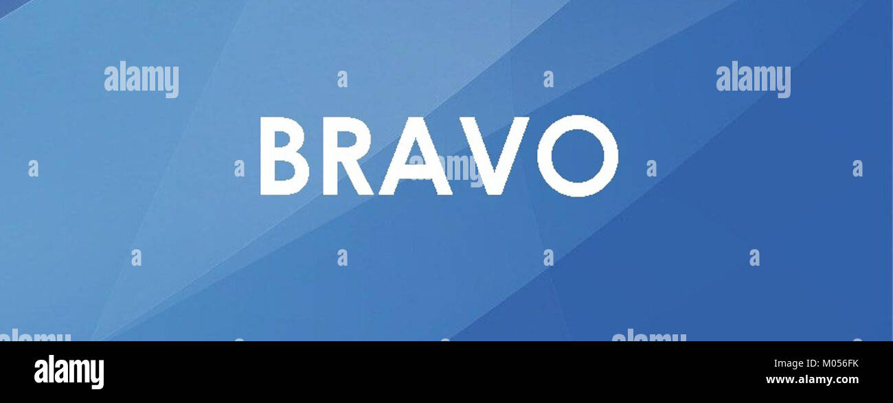 "BRAVO" si riferisce a un termine usato per esprimere approvazione o ammirazione, spesso visto in contesti di spettacolo e intrattenimento. Può anche riferirsi a un codice militare o operativo. Per una didascalia più specifica è necessario un ulteriore contesto. Foto Stock