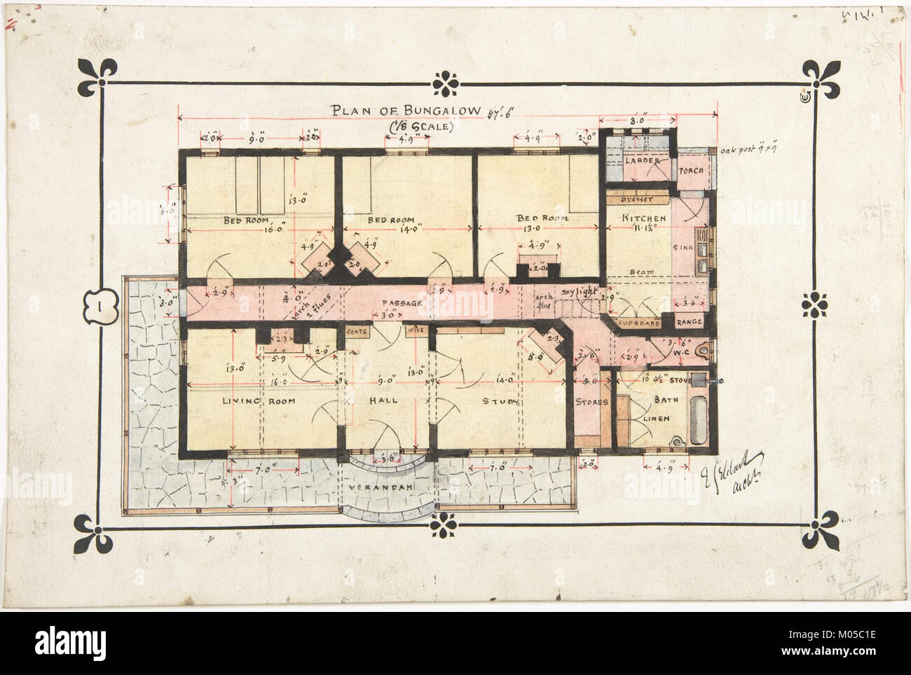 Questo disegno rappresenta la planimetria di un bungalow, mostrando la sua disposizione e gli elementi di design tipici delle case a un piano, con particolare attenzione all'efficienza dello spazio e alla praticità del soggiorno. Foto Stock