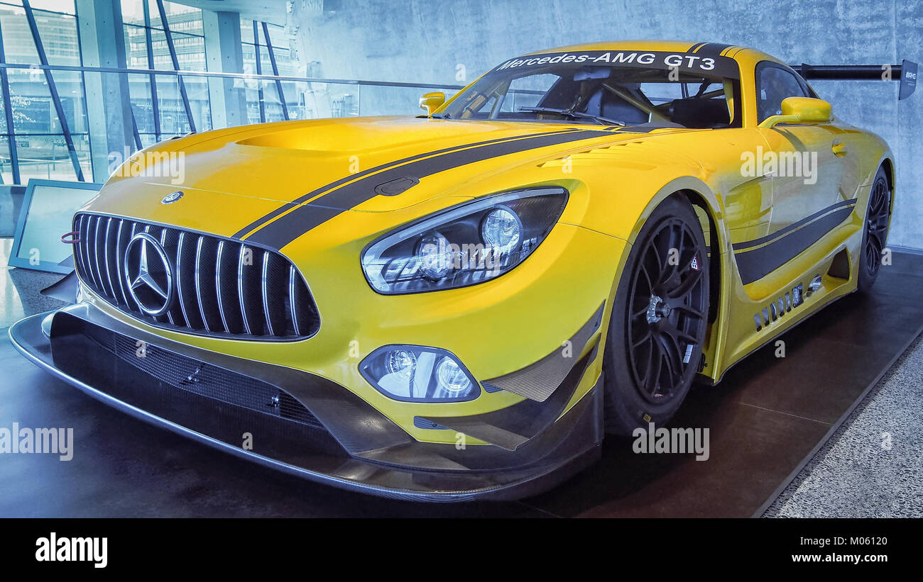 Mercedes amg gt3 immagini e fotografie stock ad alta risoluzione - Alamy