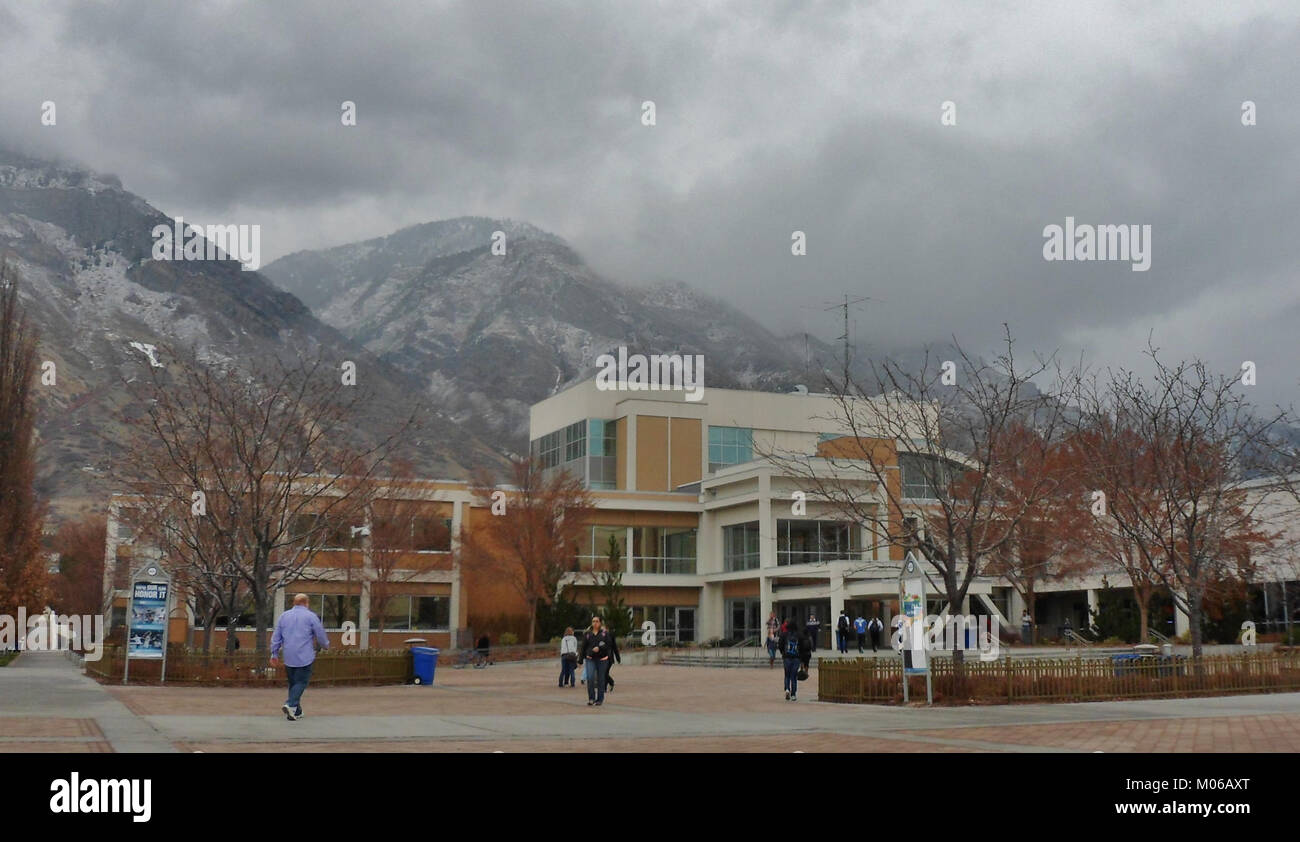 L'Ernest L. Wilkinson Student Center della BYU offre strutture per attività, servizi e vita universitaria, fungendo da centro centrale per l'impegno educativo e comunitario. Foto Stock