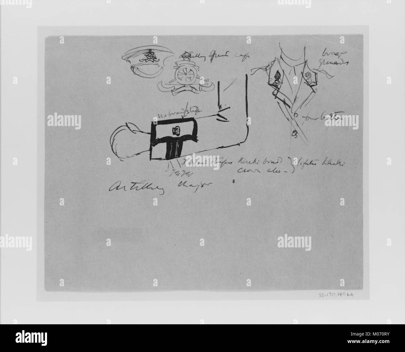 Questa collezione di insegne militari illustra i ranghi, i ruoli e l'autorità all'interno delle forze armate, riflettendo simboli storici e l'affiliazione delle unità. Foto Stock