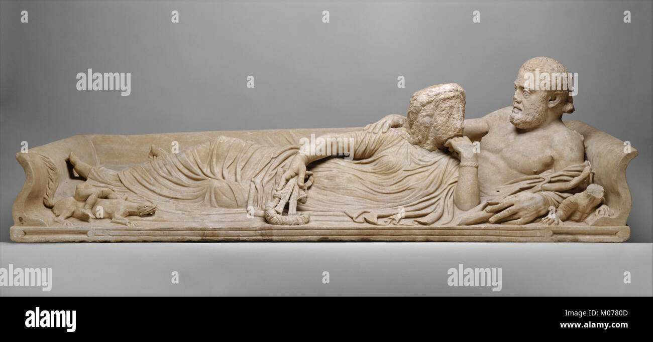 Sarcofago di marmo con coperchio reclino giovane incontrato DT9254 Foto Stock