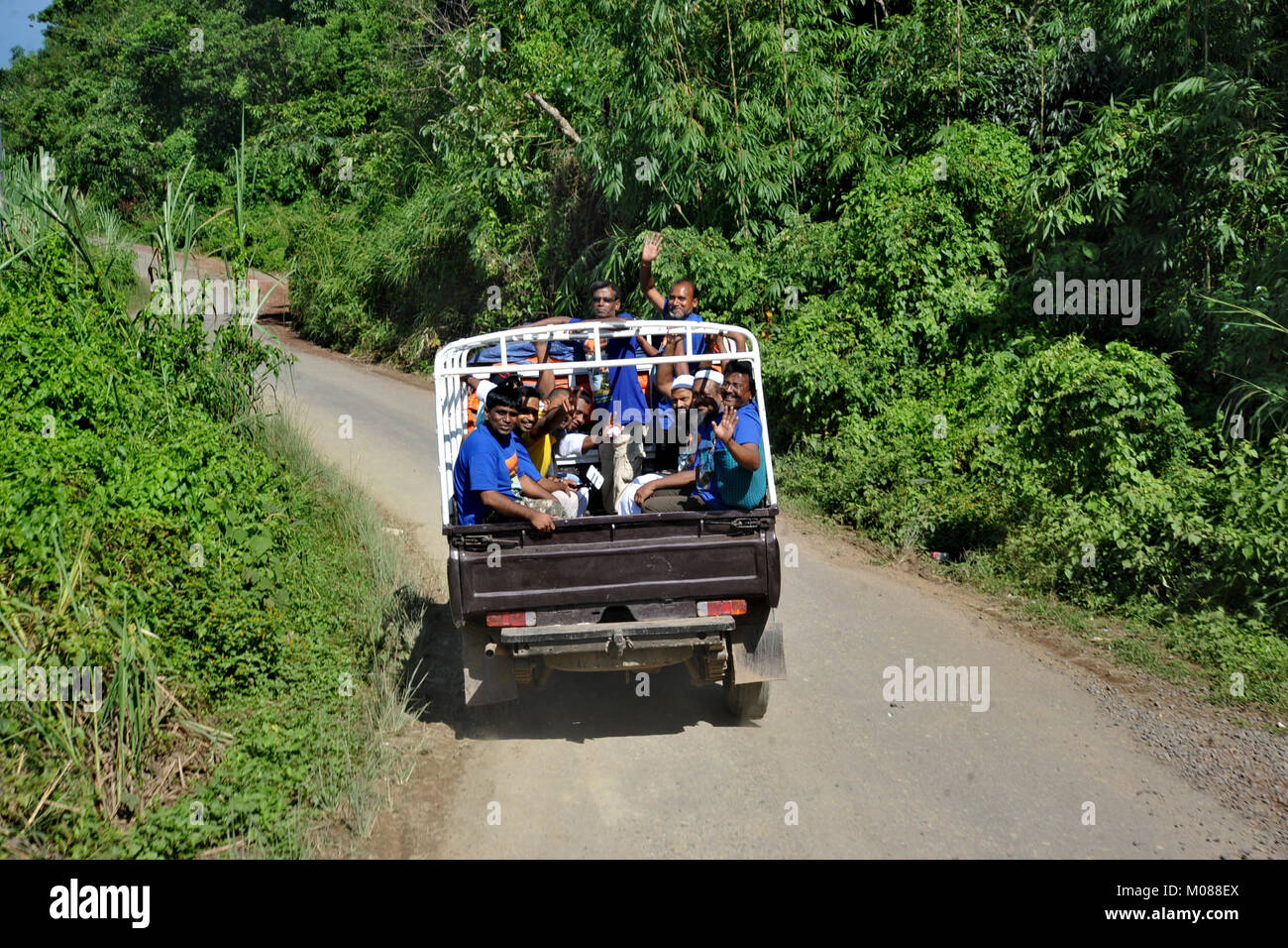 Visite turistiche il Nilgiri Turismo posto in Bandarban, Bangladesh Foto Stock