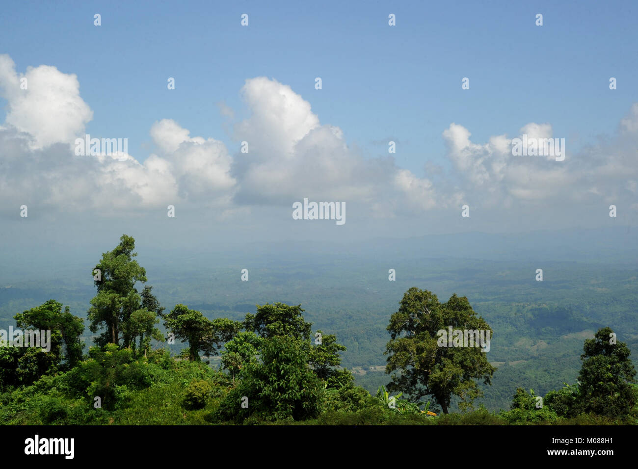 Una vista di Nilgiri Turismo posto in Bandarban, Bangladesh Foto Stock