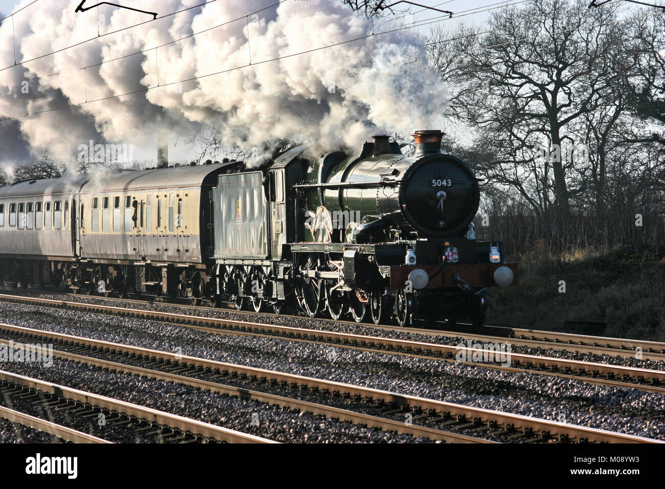 Castello di GWR locomotiva a vapore n. 5043 Earl di Mount Edgcumbe a Copmanthorpe sul dodicesimo dicembre 2009 - Copmanthorpe, York, Regno Unito Foto Stock