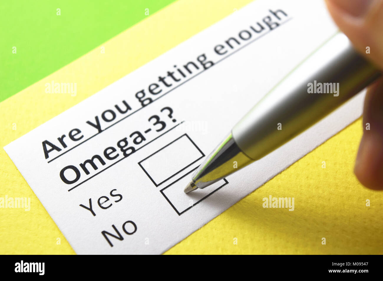 Stai ricevendo abbastanza omega- 3? Sì o no? Foto Stock