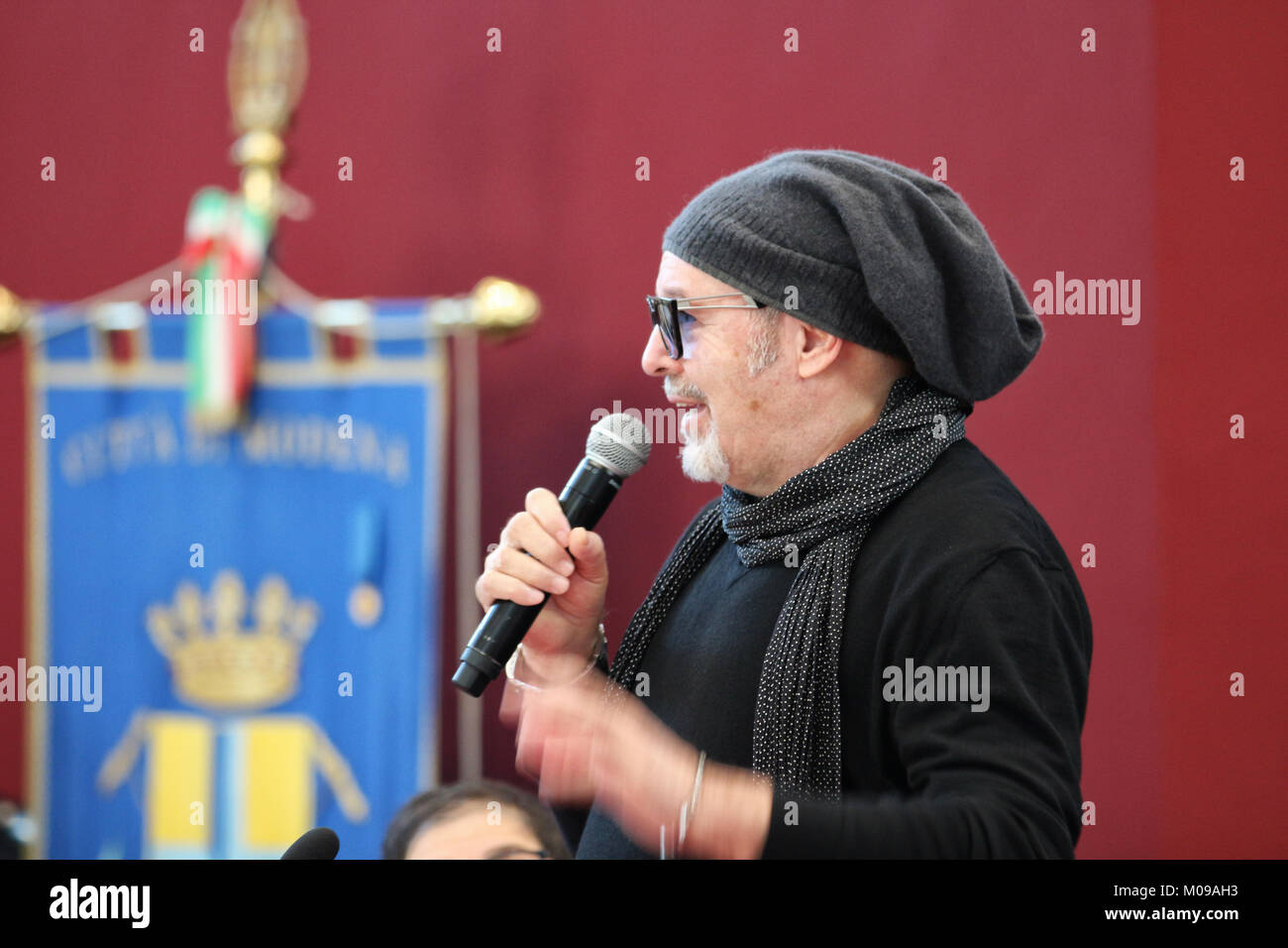 MODENA, Italia - 17 gennaio 2018 - Conferimento della Cittadinanza onoraria di Modena per il musicista Vasco Rossi Foto Stock