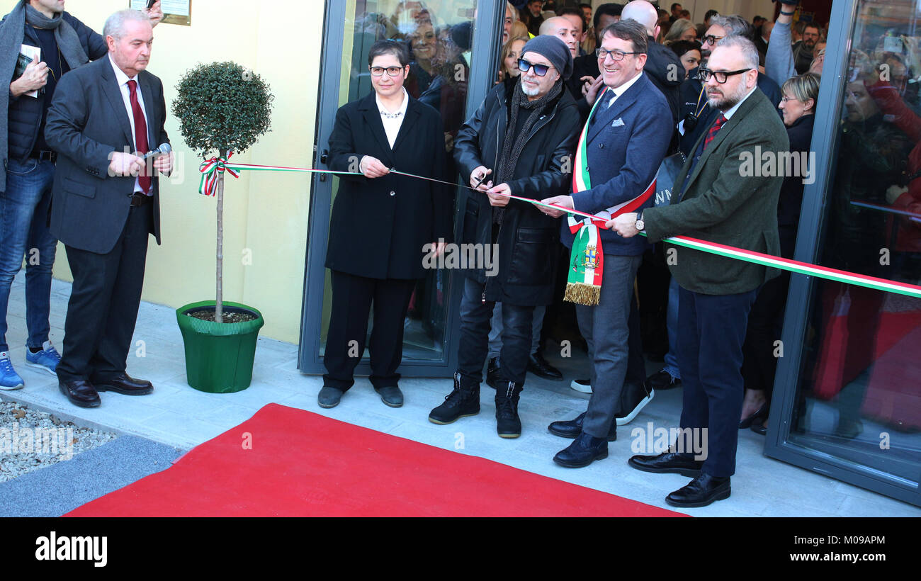 MODENA, Italia - 17 gennaio 2018 - Conferimento della Cittadinanza onoraria di Modena per il musicista Vasco Rossi Foto Stock