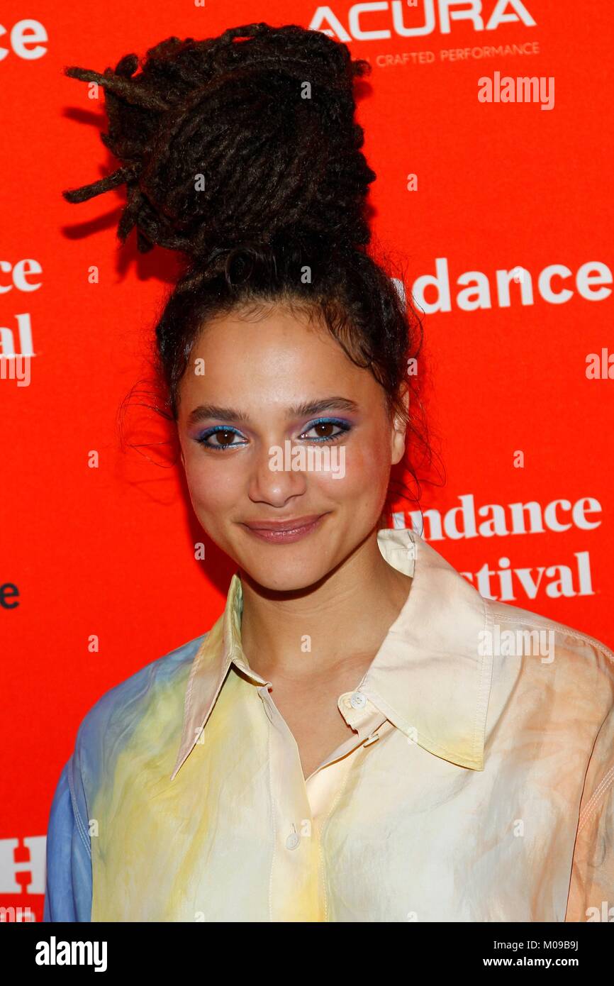 Park City, Utah, Stati Uniti d'America. 18 gennaio, 2018. Sasha Lane presso gli arrivi per il cuore batte forte screening volontario al Sundance Film Festival 2018, Biblioteca Centro Teatro, Park City, Utah Gennaio 18, 2018. Credito: JA/Everett raccolta/Alamy Live News Foto Stock