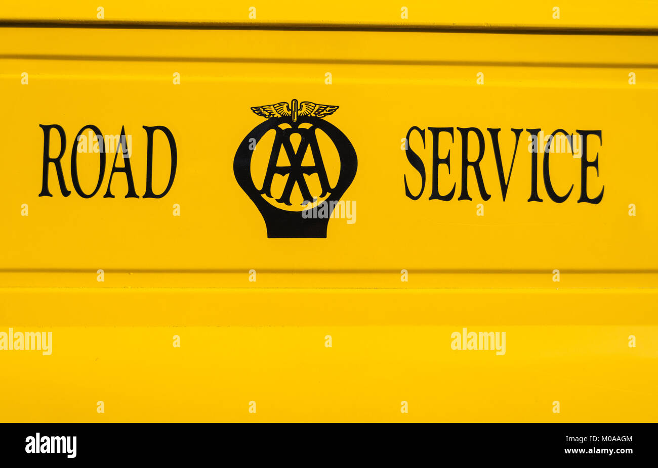 Giallo Automobile Association Mini Road Service Van Foto Stock