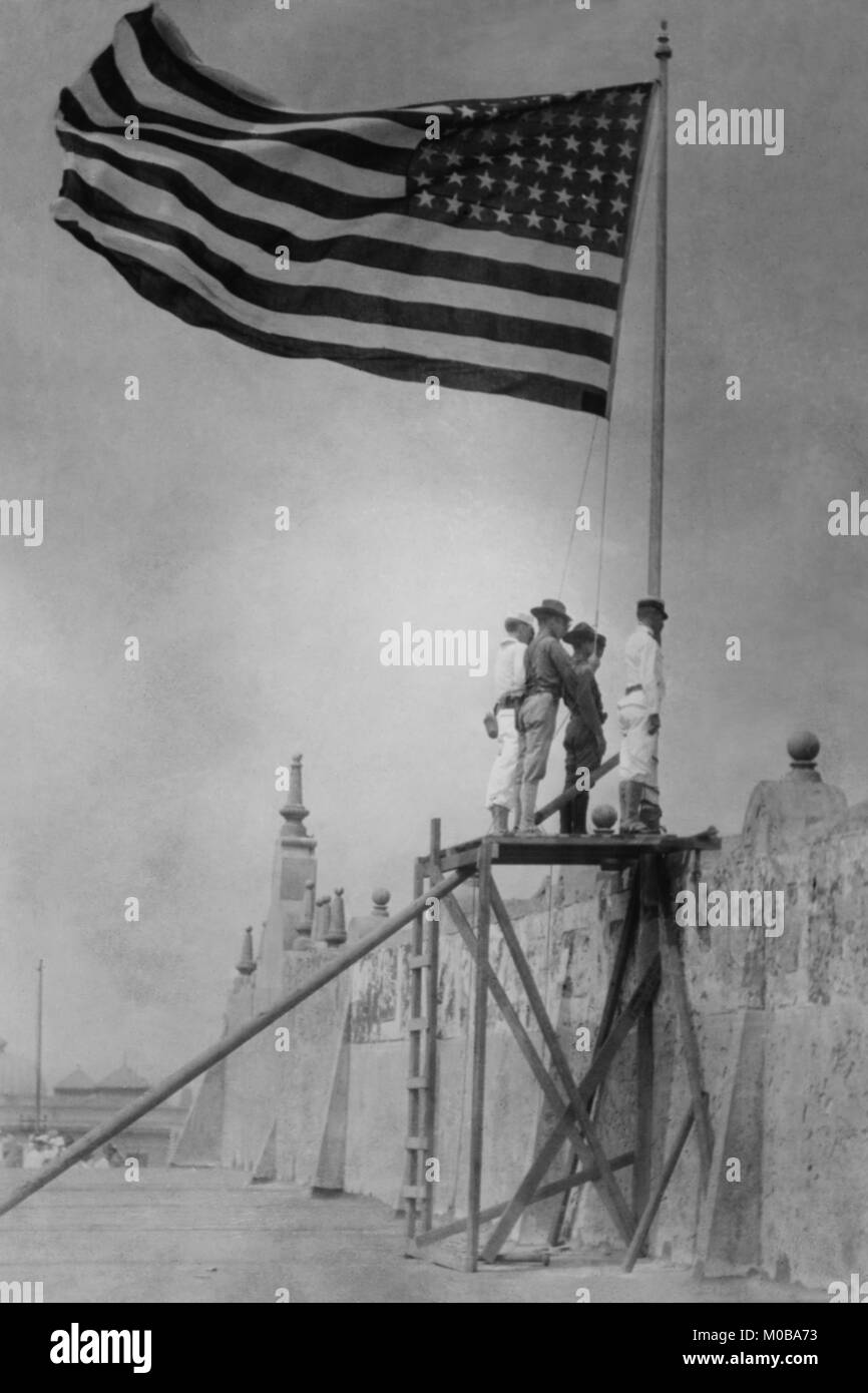 "Come risultato dell'affare Tampico, l'esercito americano invade il Messico e innalza la bandiera a vera Cruz; la vicenda è stata causata da due parti che non parlano Foto Stock