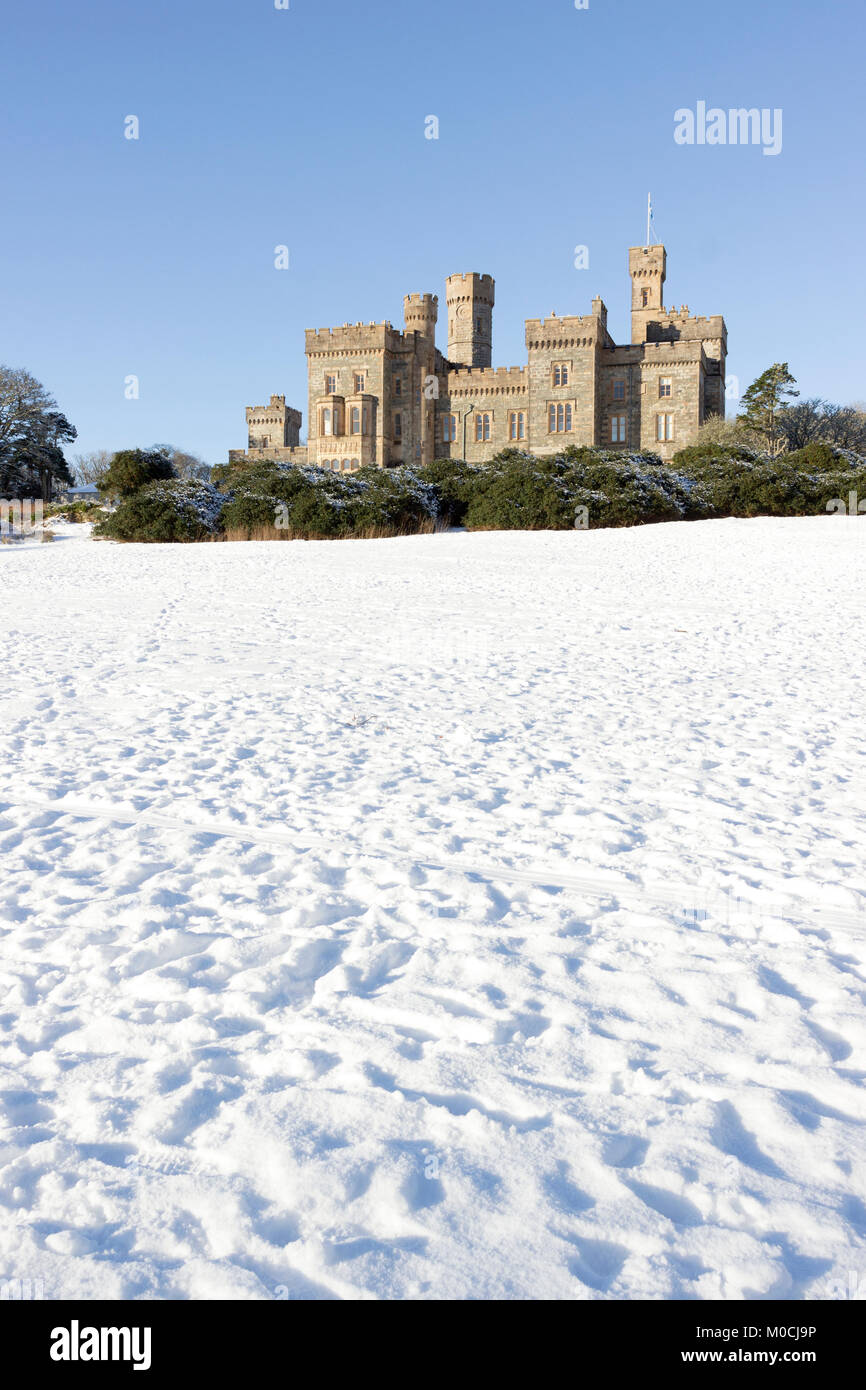 Inverno in scena al castello di Lews, Stornoway, isola di Lewis, Western Isles, Ebridi Esterne, Scotland, Regno Unito Foto Stock