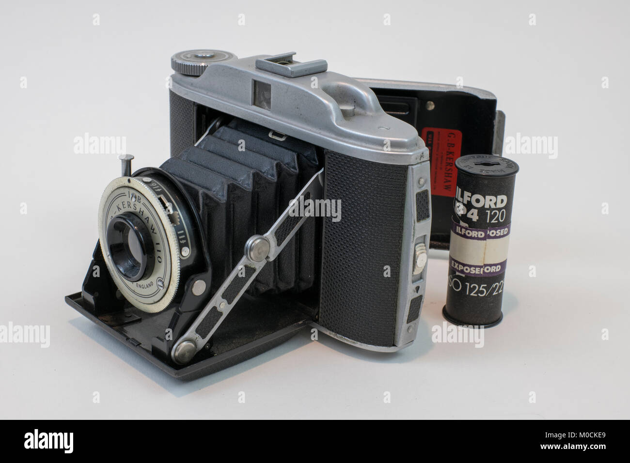 Vintage Kershaw da Leeds, 110 medio formato fotocamera pieghevole introdotto nel 1954 Foto Stock