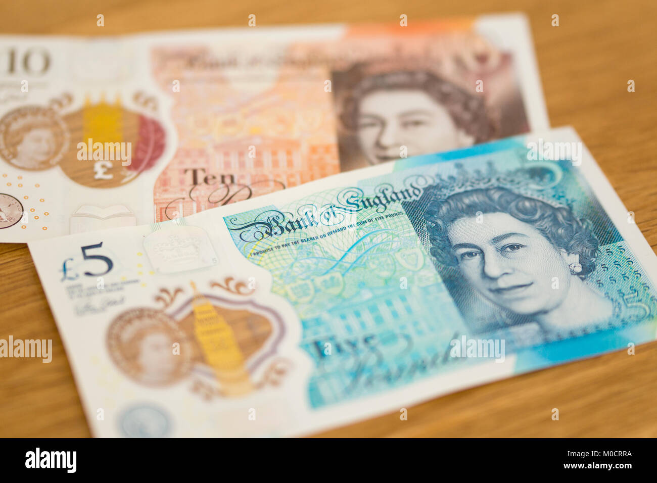 Nuovo inglese £5 e £10 banconote Foto Stock