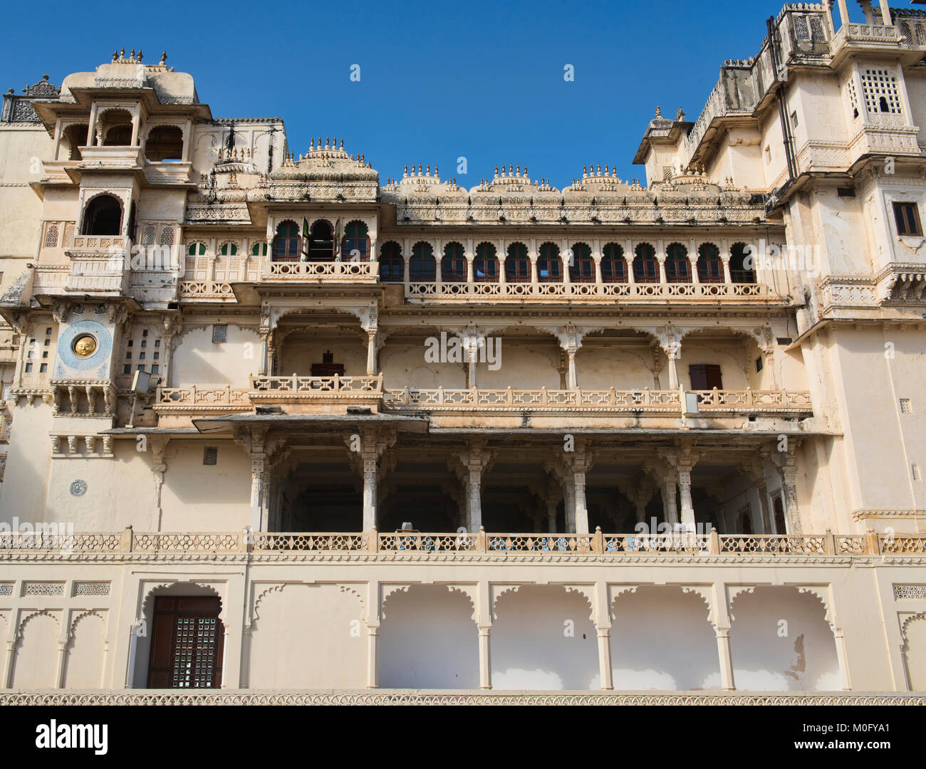 La città è incredibile palazzo, Udaipur, Rajasthan, India Foto Stock