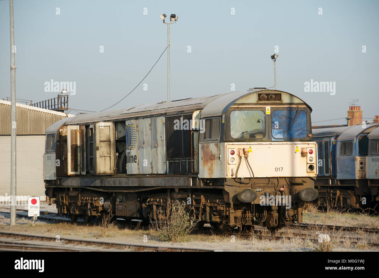 Classe 58 locomotiva diesel a Eastleigh deposito ferroviario Foto Stock