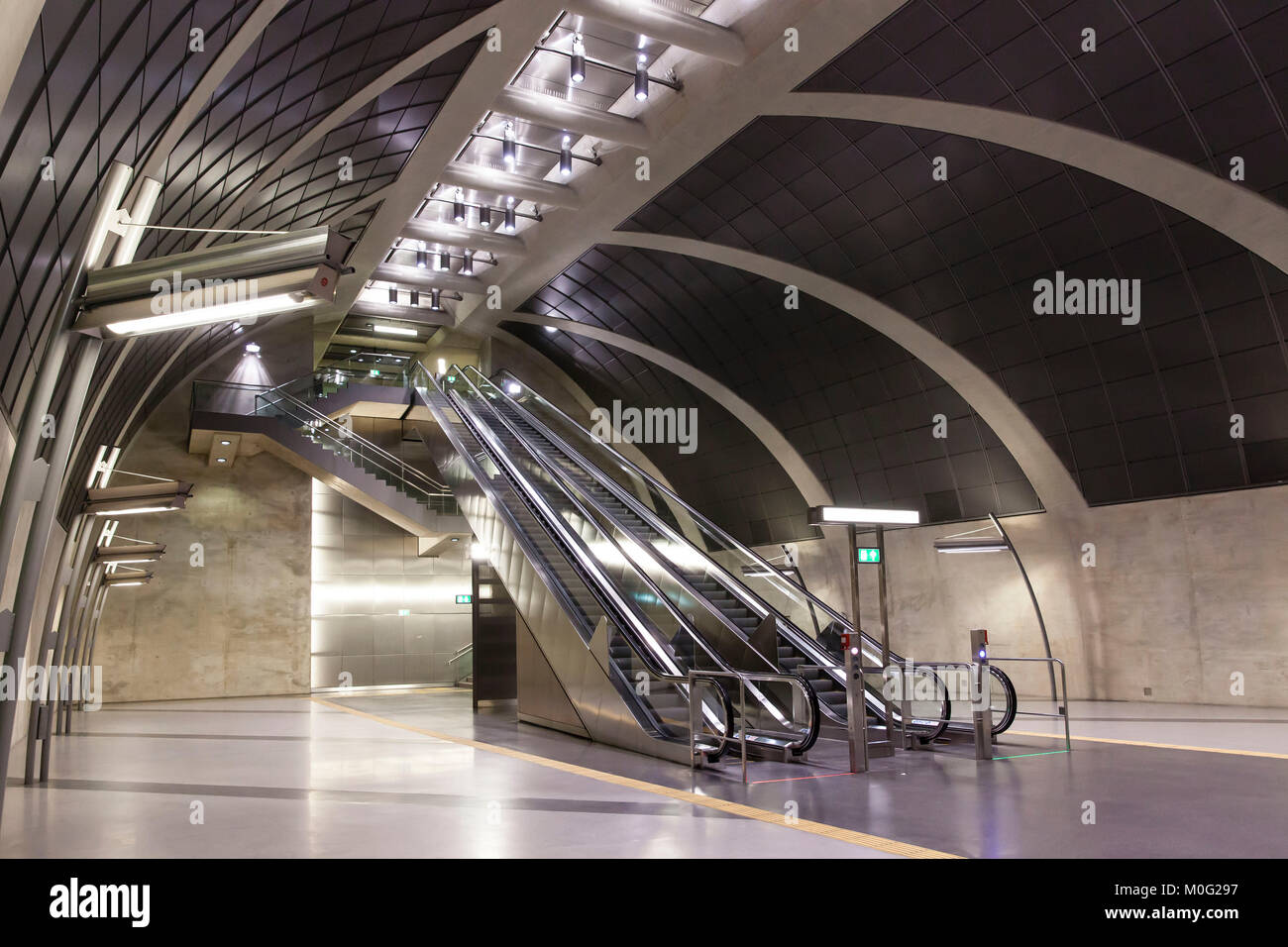 L'Europa, Germania, Colonia, stazione della metropolitana Heumarkt. Europa, Deutschland, Koeln, U-Bahnstation Heumarkt der Nord-Sued Stadtbahn. Foto Stock