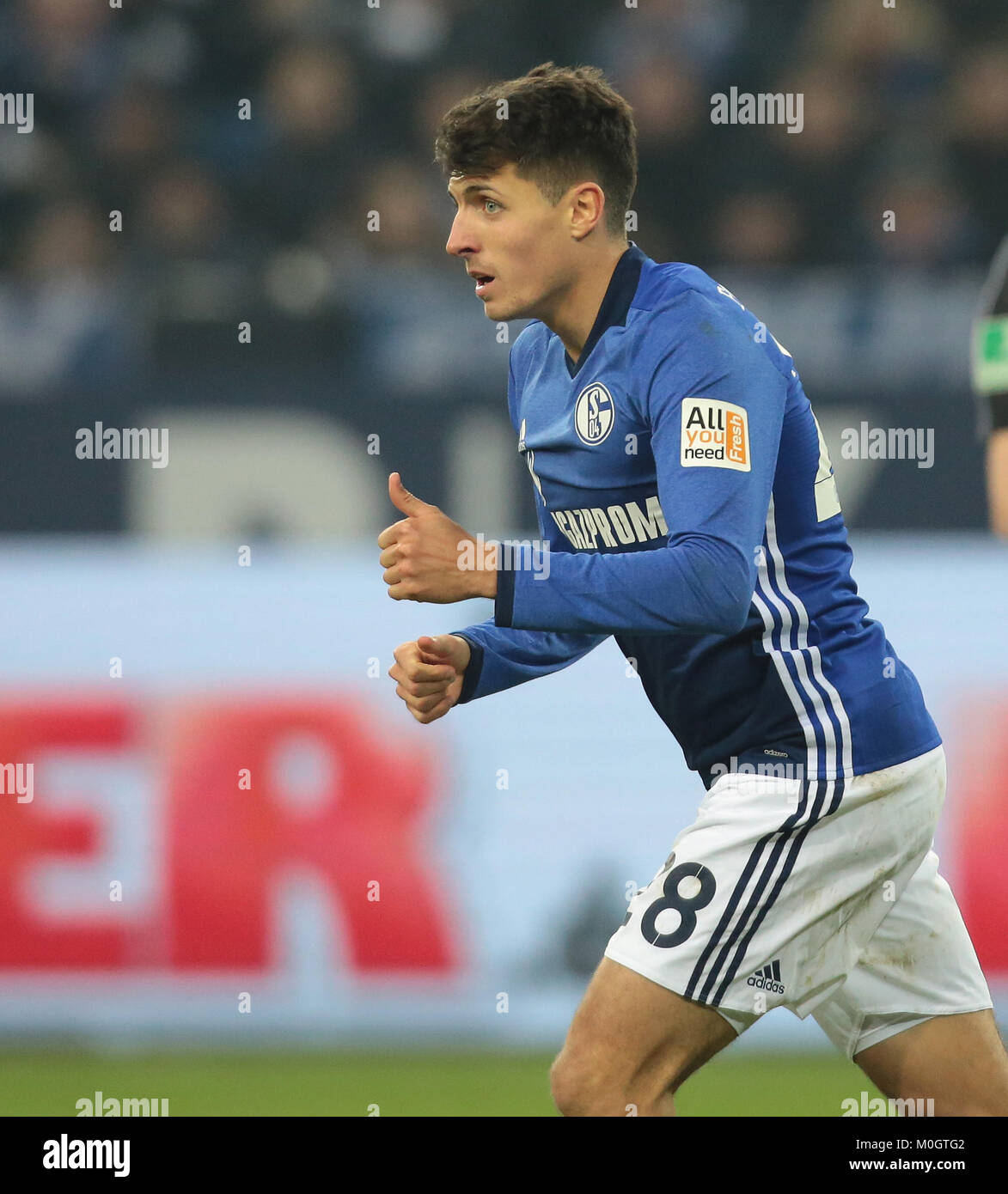 Gelsenkirchen (Germania). Xxi gen, 2018. Gelsenkirchen, Germania il 21 gennaio 2018, Bundesliga giornata 19, FC Schalke 04 v Hannover 96: Alessandro Andre Schoepf (Schalke) gesti. Credito: Juergen schwarz/Alamy Live News Foto Stock