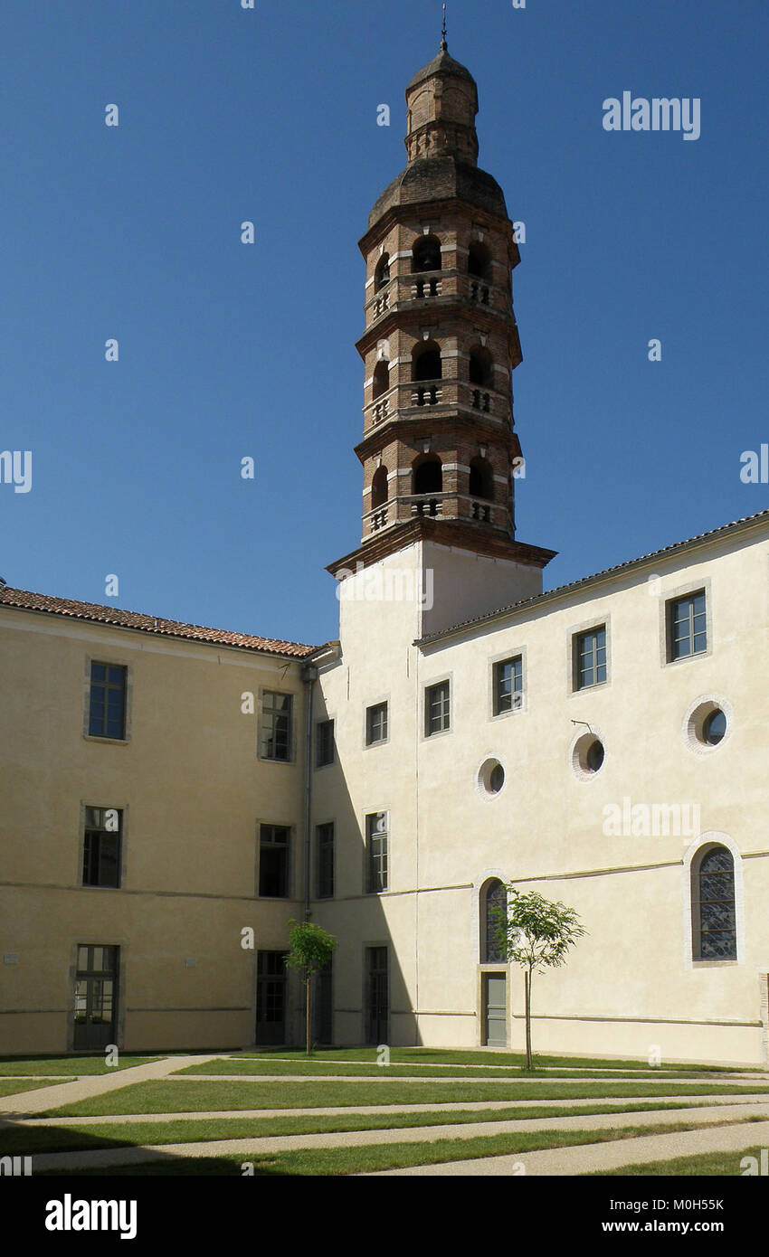 Collège Gambetta a Cahors, Francia, che mostra l'architettura educativa degli edifici, la struttura del campus, il significato storico e l'ambiente circostante. Foto Stock