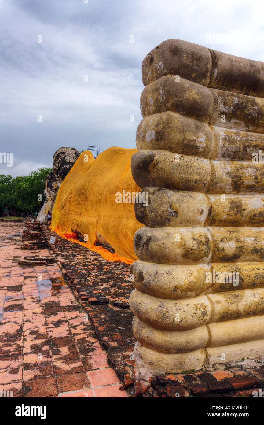 Asia,Thailandia,Ayutthaya,Wat Lokayasutharam,Tempio del Buddha reclinato Foto Stock