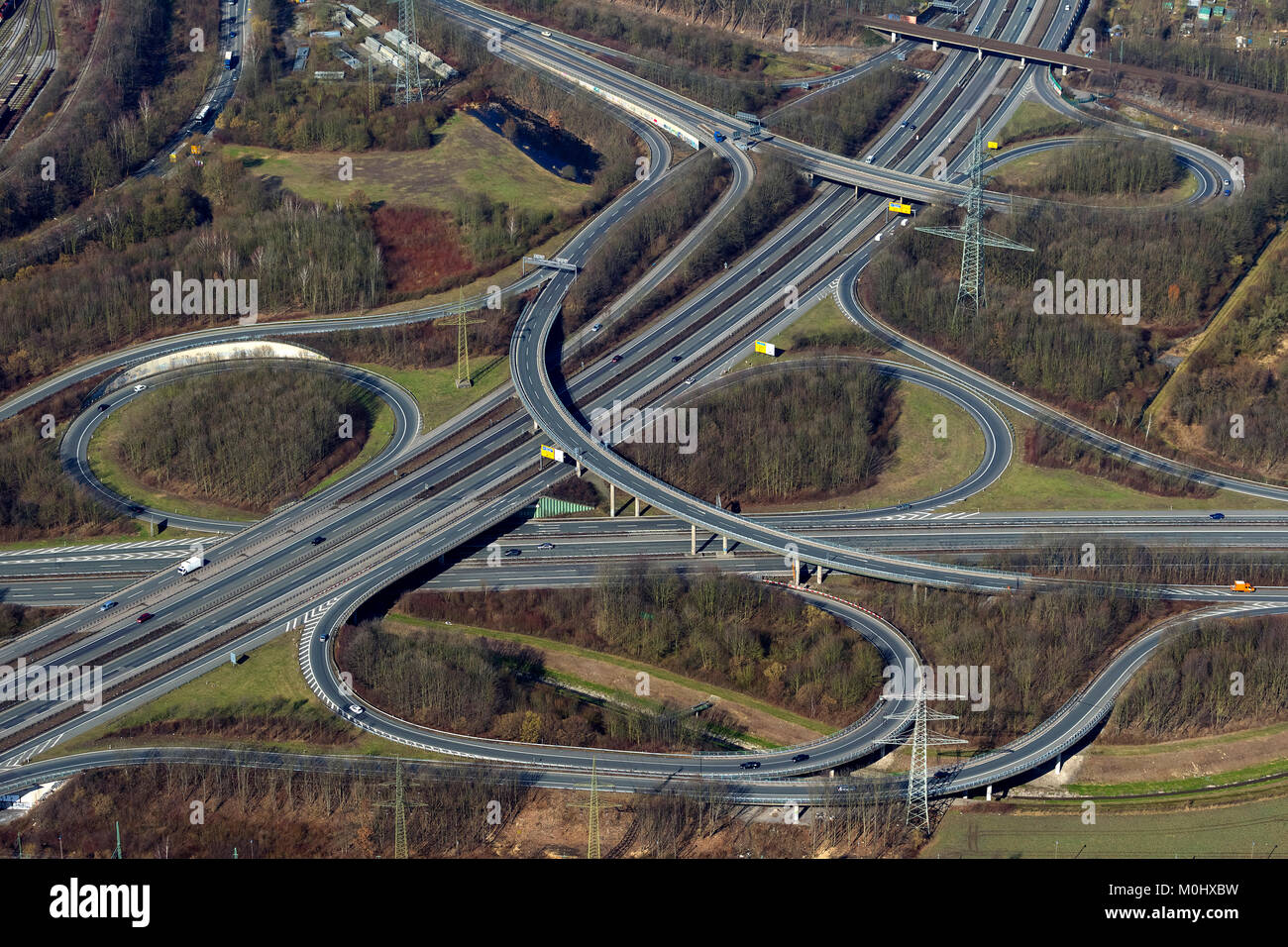 Vista aerea, Springorum giunzione autostradale, Spaghetti nodo B236 Brackeler road, Dortmund, la zona della Ruhr, Renania del nord-Vestfalia, Germania, Europa Dor Foto Stock