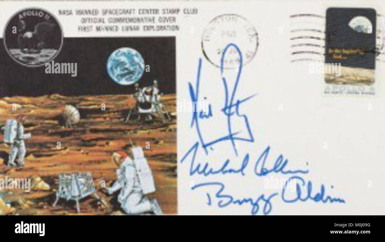 Una copertura postale dell'Apollo 11 firmata dall'astronauta Buzz Aldrin, parte delle “coperture assicurative” non ufficiali preparate dall'equipaggio prima della missione lunare del 1969. Foto Stock