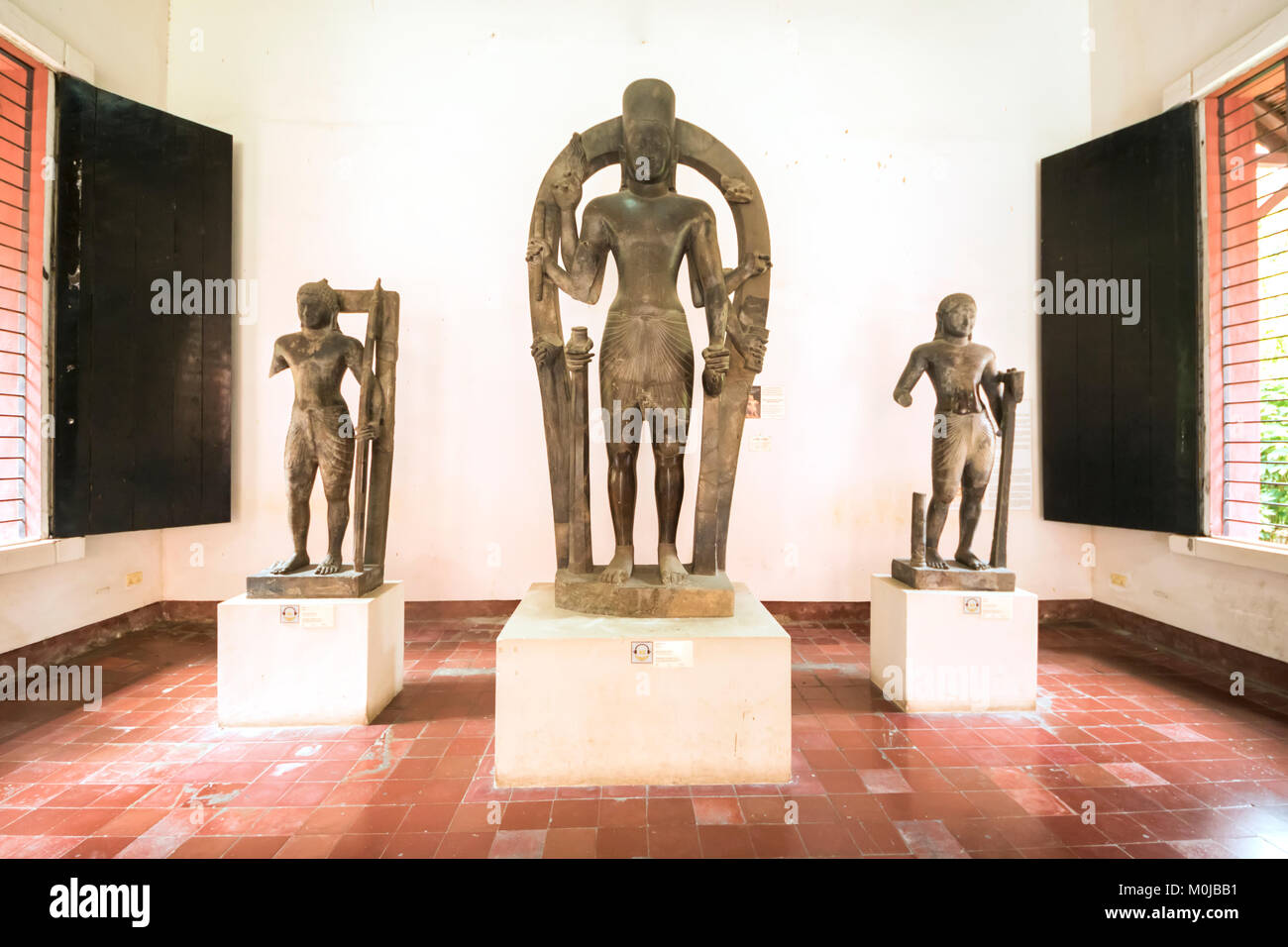 Galleria di arte Khmer presso il Museo Nazionale delle Arti; Phnom Penh Cambogia Foto Stock