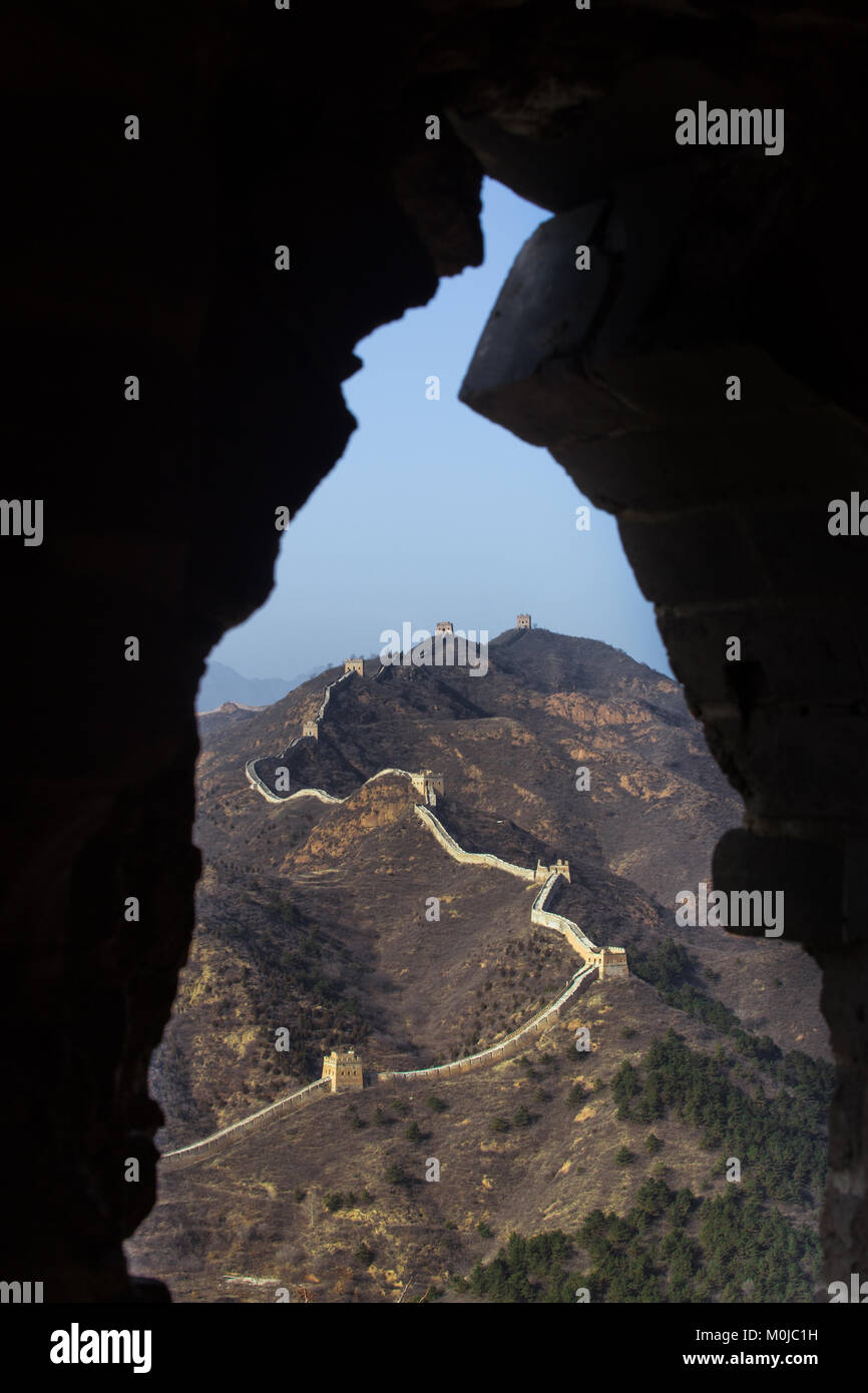 Simatai Great Wall durante la mattina, la visualizzazione della finestra Foto Stock