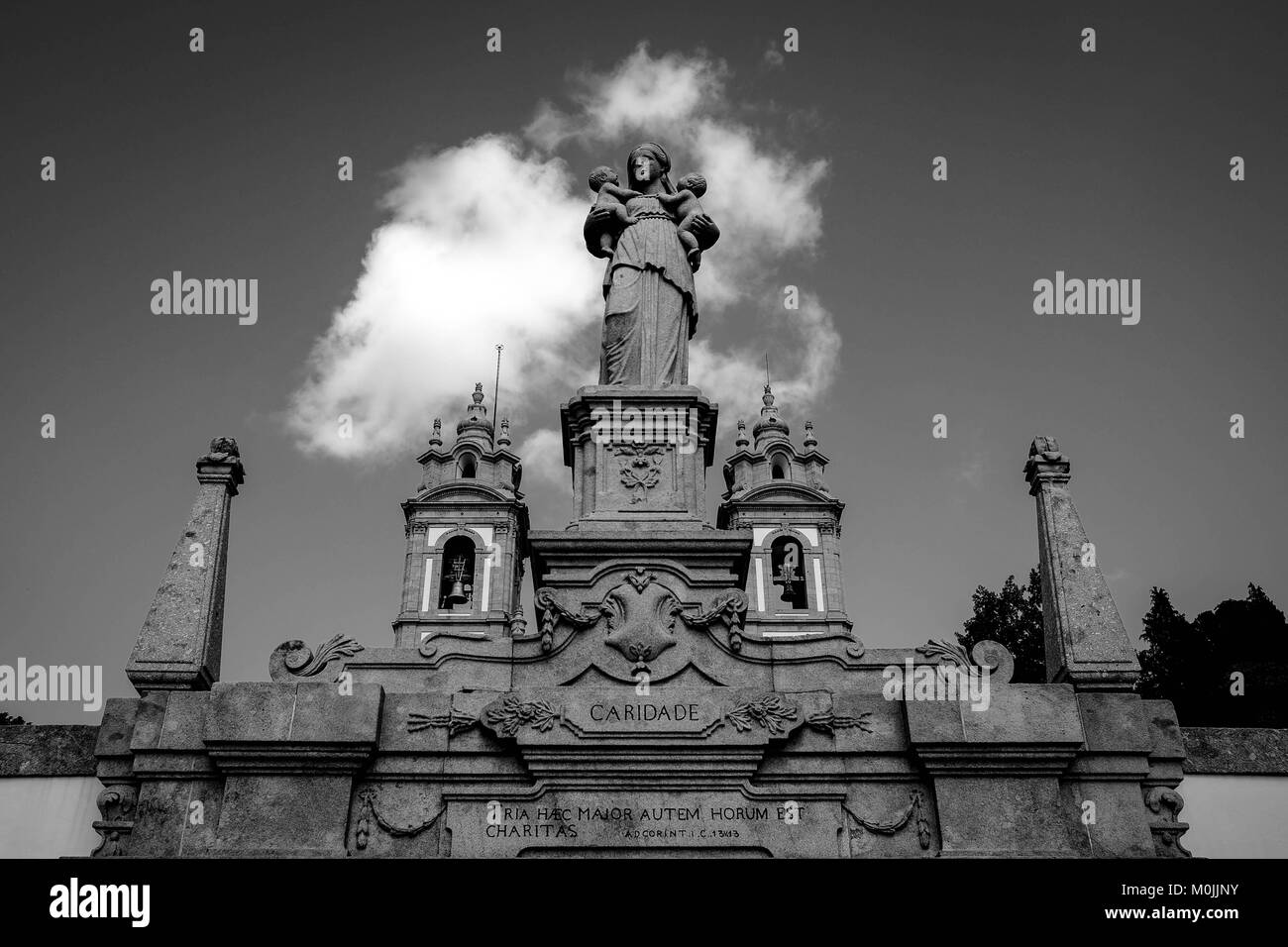 Siti di Braga nel nord del Portogallo, comprese le più sito polare la chiesa di Bom Jesus del Monte. Foto Stock