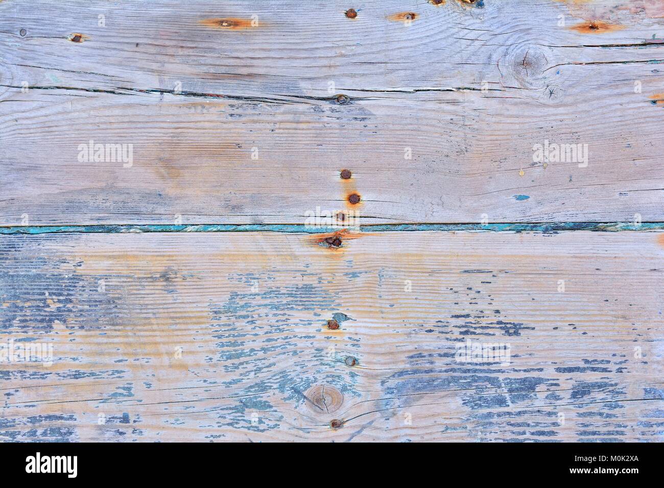 Squallido dipinte di blu per le schede con piccoli fori Foto Stock