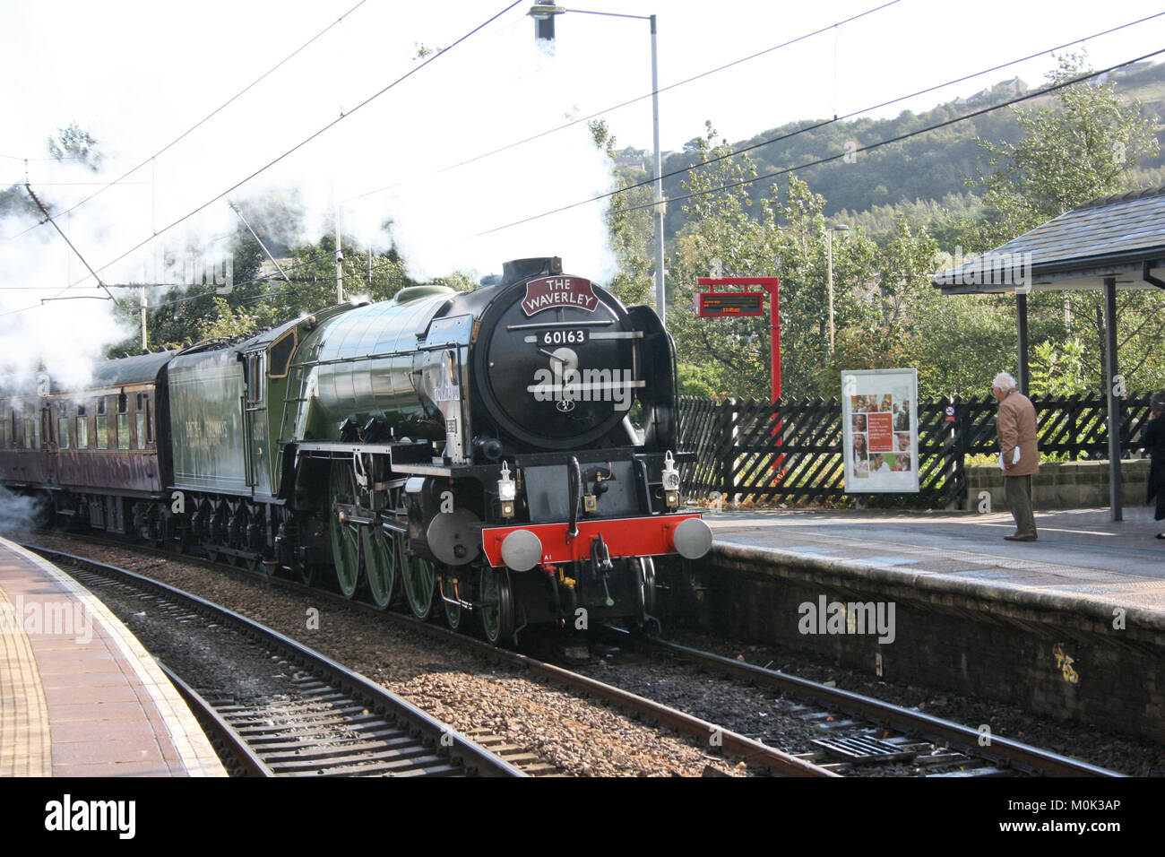 A1 locomotiva a vapore Tornado con un York a Carlisle Railtour - Shipley, nello Yorkshire, Regno Unito - 3 Ottobre 2009 Foto Stock