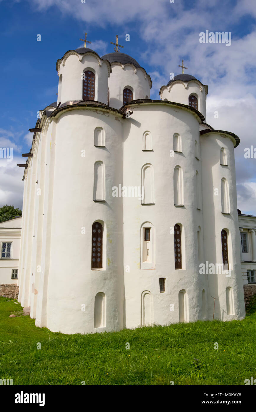 St Nicholas Cathedral, 1113 -1136, un sito Patrimonio Mondiale dell'UNESCO; Veliky Novgorod Oblast di Novgorod, Russia Foto Stock