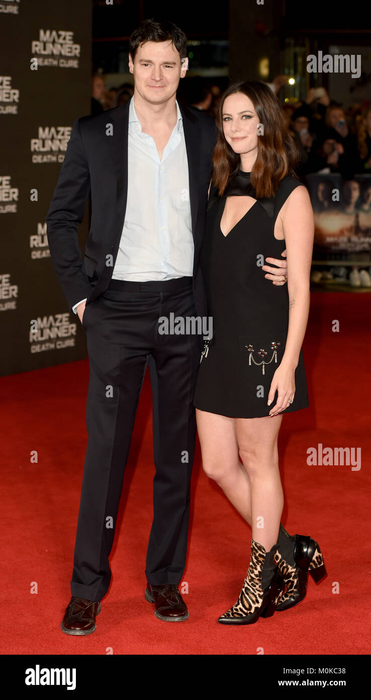 Foto deve essere accreditato ©Alpha premere 079965 22/01/2018 Benjamin Walker e Kaya Scodelario presso il labirinto del Runner la morte di indurimento della ventola del Regno Unito lo screening presso VUE West End nel quadrato di Leicester, Londra Foto Stock