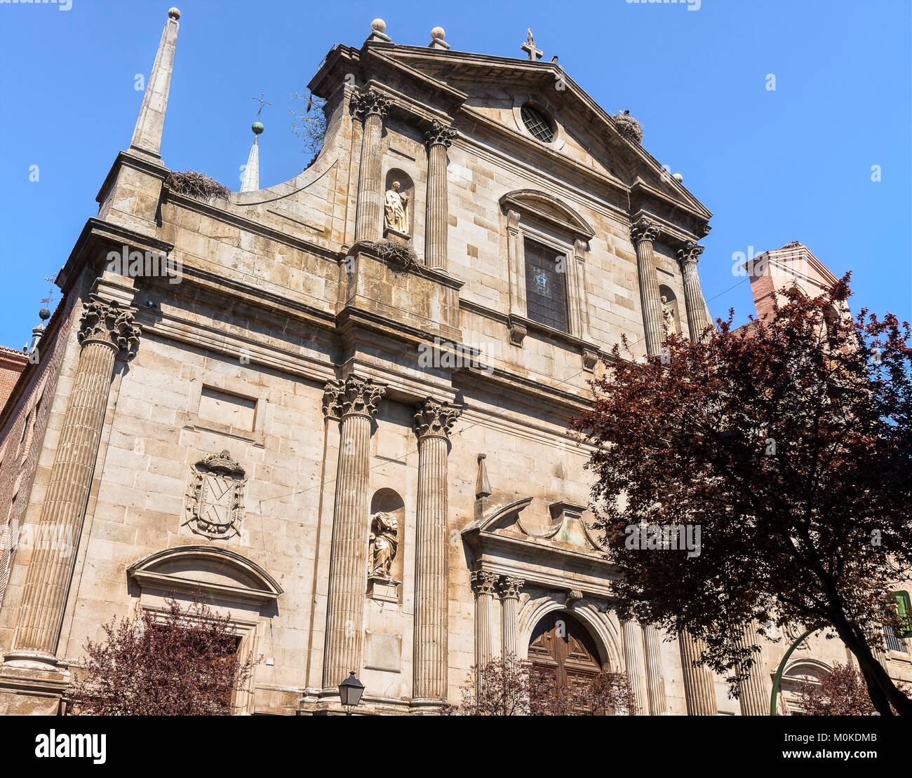 La Chiesa in Spagna: Parroquia Santa Maria la Mayor si trova a Alcala de Henares, Madrid. Il luogo di nascita di Miguel de Cervantes. Foto Stock