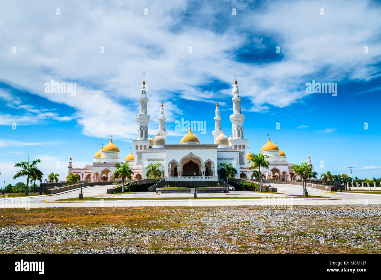 La più grande moschea nelle Filippine o comunemente conosciuta come la grande moschea di Cotabato Foto Stock