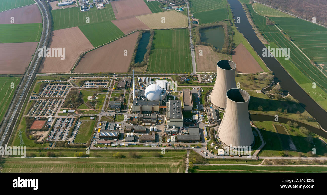 Grohnde centrale nucleare, l'energia nucleare, la centrale nucleare sul fiume Weser, le torri di raffreddamento, acqua pressurizzata reattore da Siemens, il tedesco Foto Stock